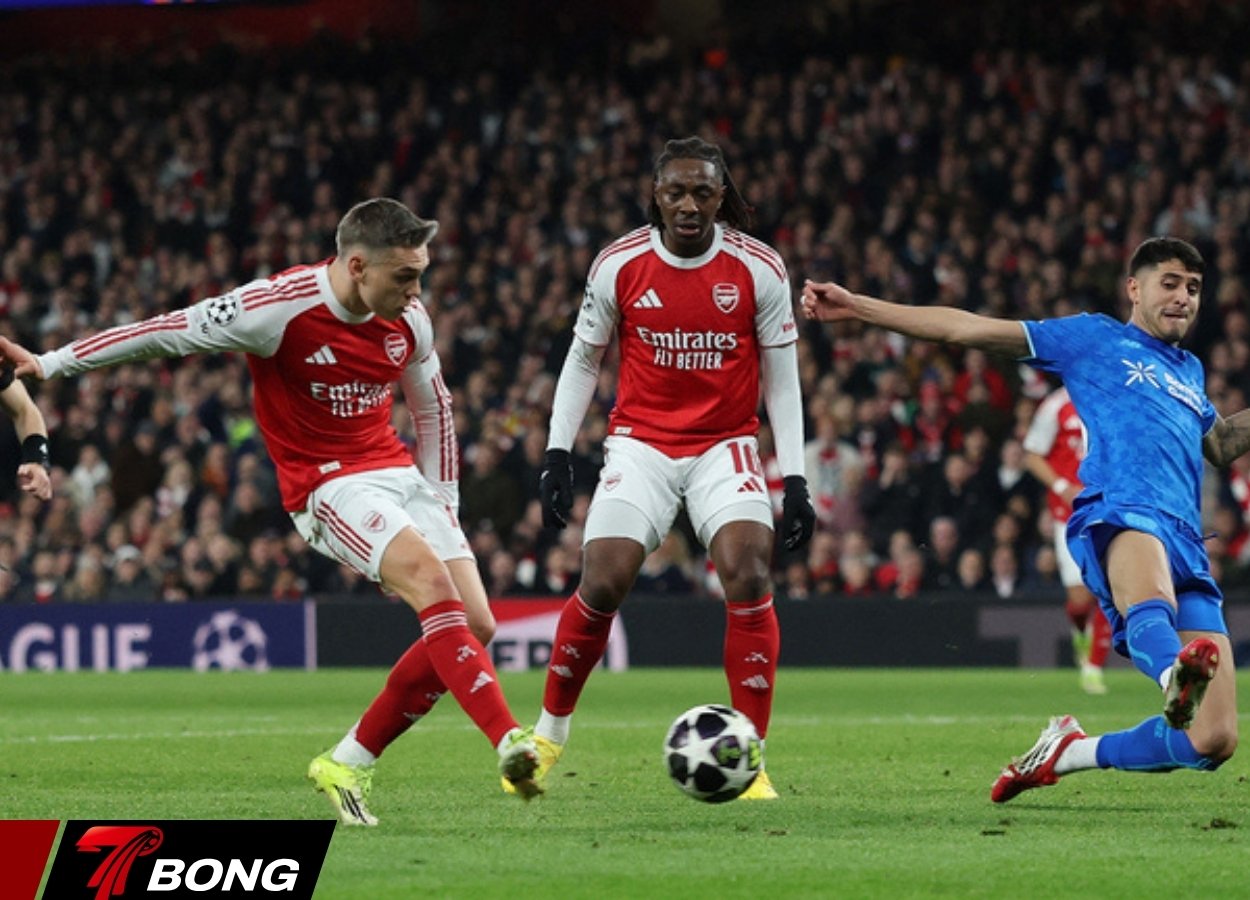 Arsenal khuất phục Leverkusen để tiến vào tứ kết